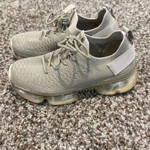 Kid’s Stylish Beige Knit Sneakers